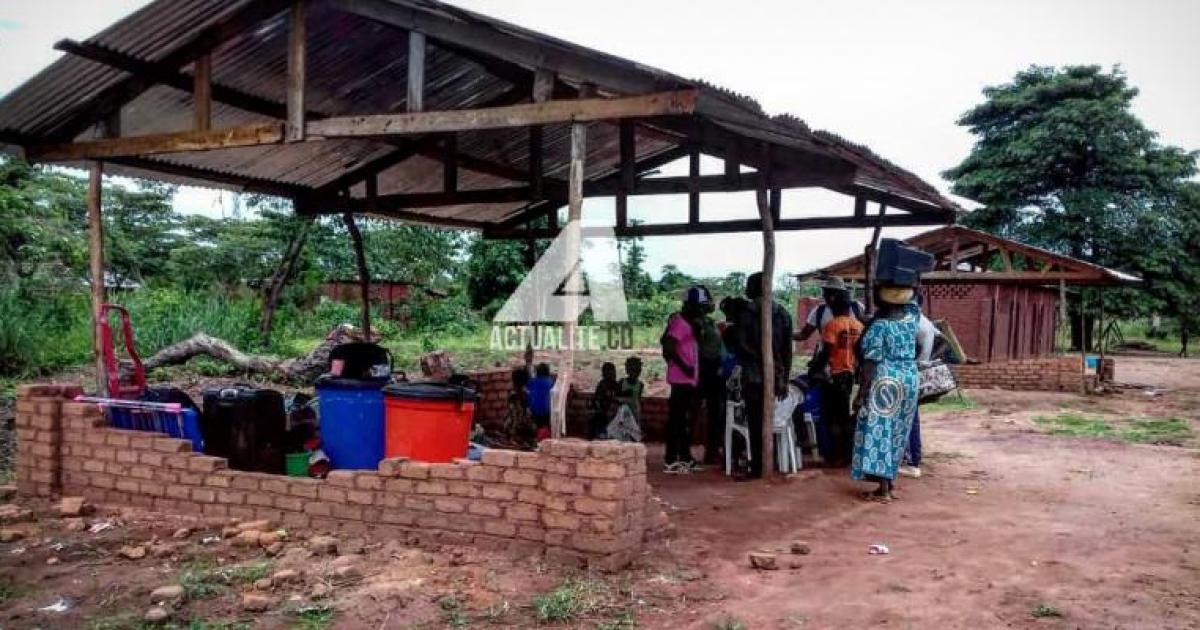 Les expulsés d'Angola à Kamako. PH/ACTUALITE.CD