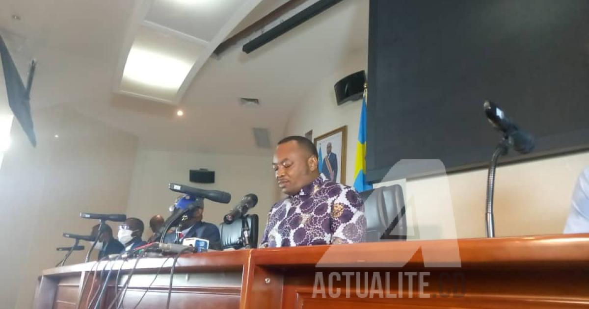 Eteni Longondo lors de la déclaration de fl afin d'Ebola à l'Equateur. PH/ACTUALITE.CD