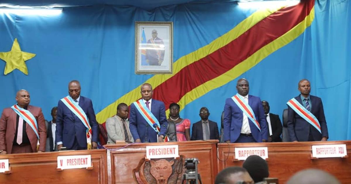 Bureau de l'Assemblée provinciale du Lualaba/Droit tiers