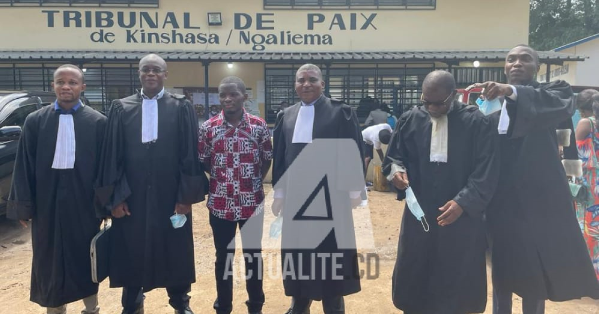 Pascal Mulegwa et ses avocats/Ph ACTUALITE.CD