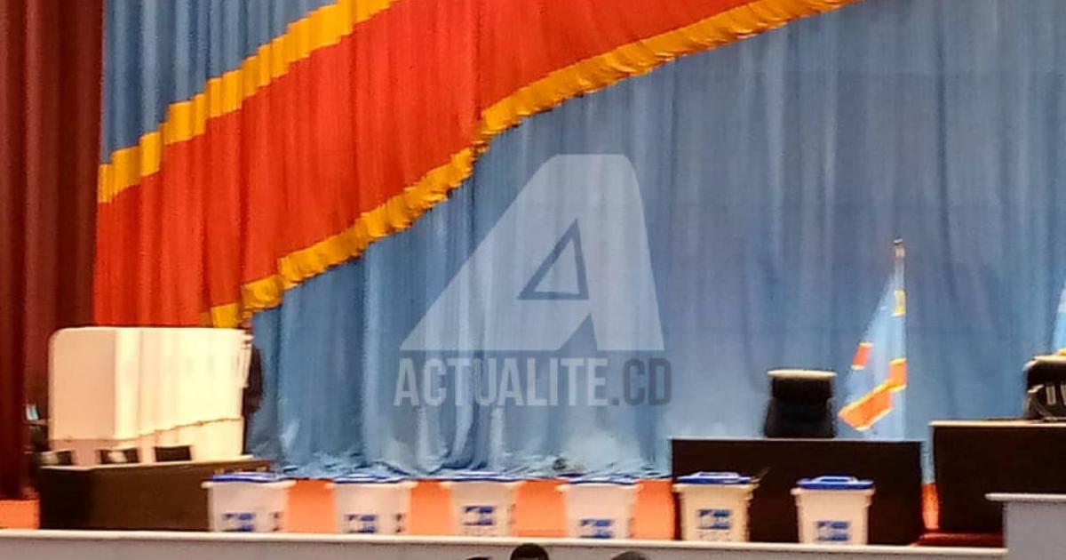 La salle de congrès du palais du peuple. PH. ACTUALITE.CD