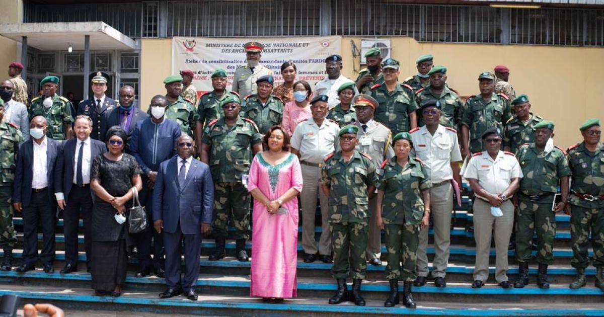 RDC : devant les FARDC, Denise Nyakeru plaide pour une lutte efficace contre les VBG 