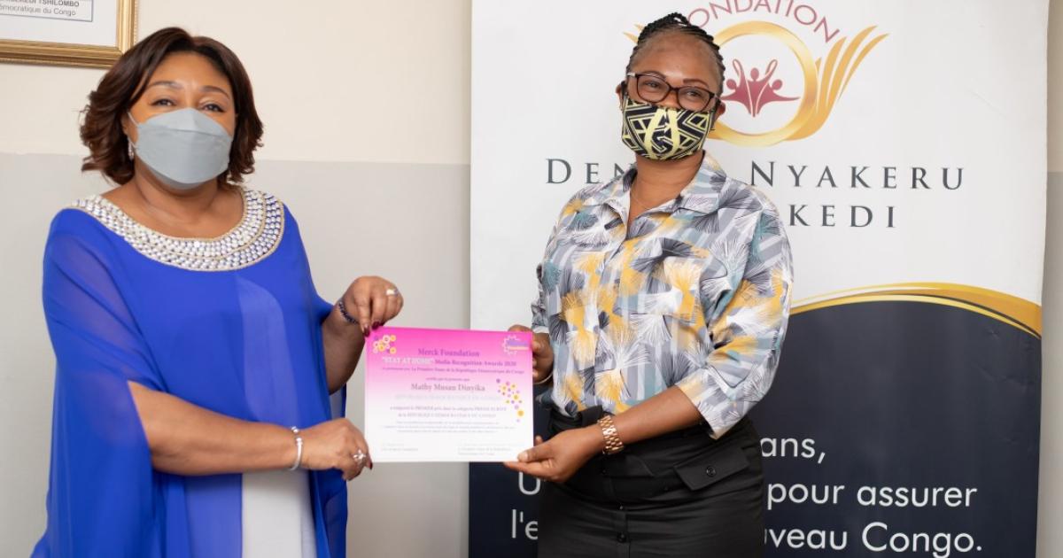 RDC : les gagnants du concours « Stay at Home » ont reçu leurs prix des mains de Denise Nyakeru
