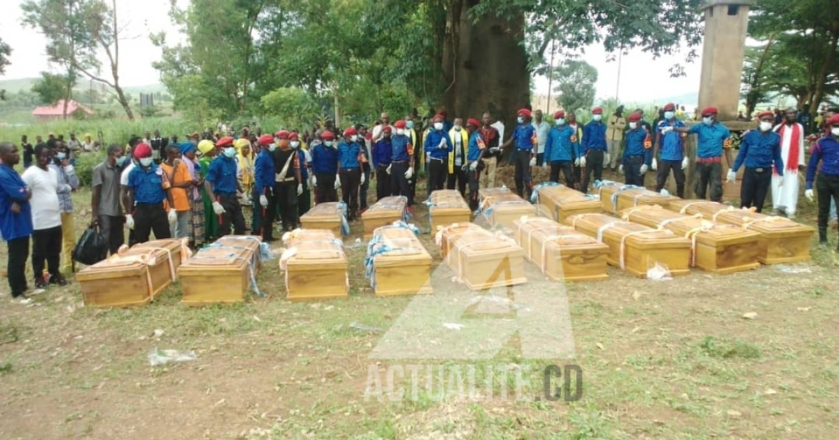 Les corps de 15 adeptes de BDM/Ph ACTUALITE.CD