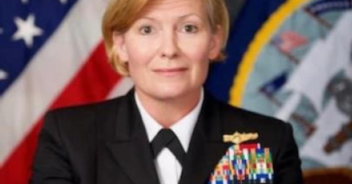 Le contre-amiral Heidi Berg