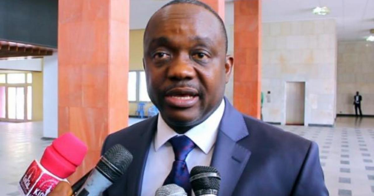 Jean Paul Nemoyato, chef de la délégation de ATIC chez l'informateur Modeste Bahati Lukwebo