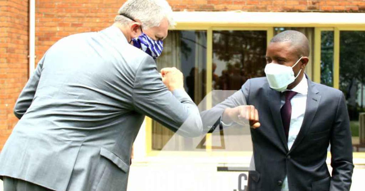 Ambassadeur de l'UE, Jean Marc Châtaigner et le gouverneur du Nord-Kivu, Carly Kasivita/Ph. ACTUALITE.C 