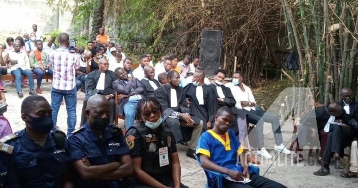 Carine Lokeso lors de son audition au tribunal militaire de garnison de Kinshasa Matete dans le procès Rossy Mukendi/Ph. ACTUALITE.CD