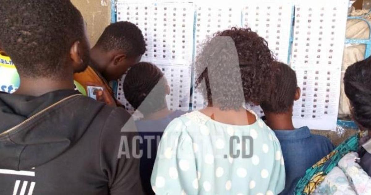 Liste électorale dans un bureau de vote/Ph ACTUALITE.CD