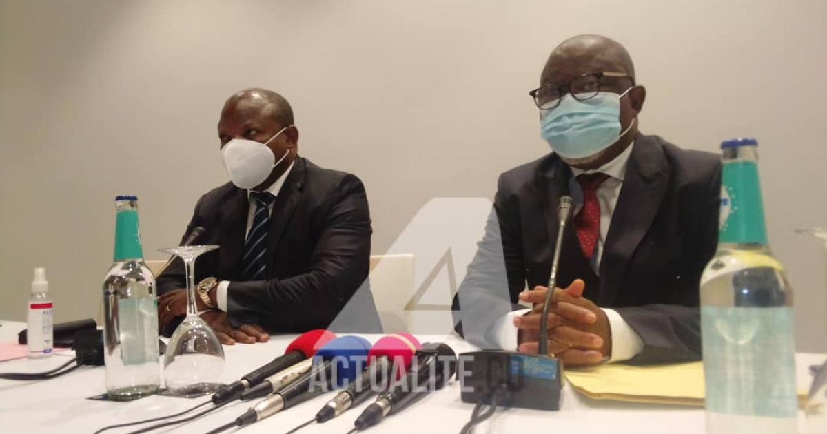 Le ministre du portefeuille et le VPM du Budget. PH/ACTUALITE.CD