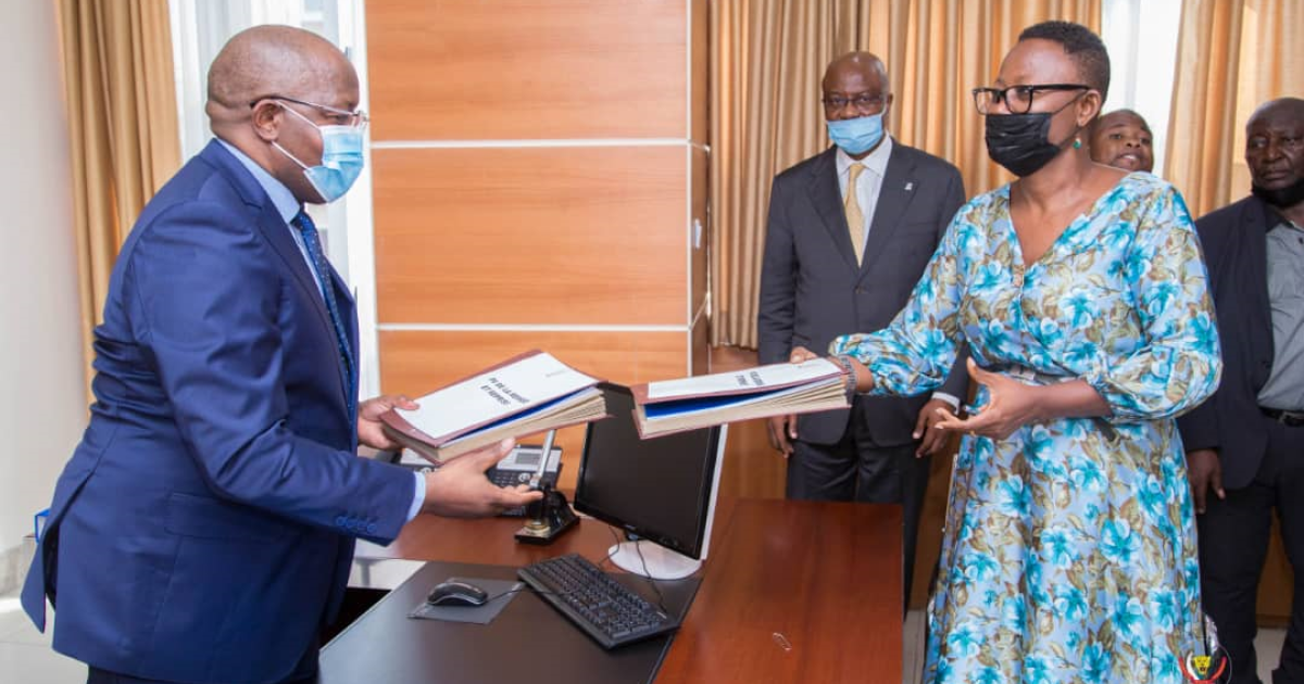 Remise et reprise entre Willy Kitobo et Antoinette Kalambayi