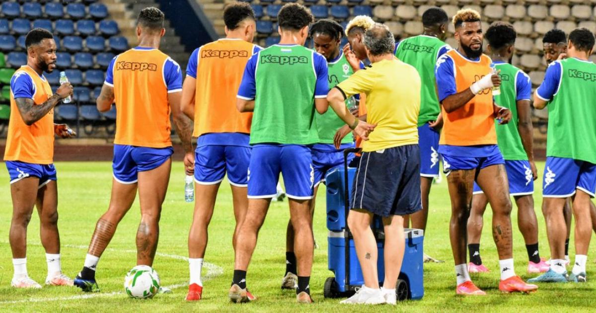 Guelor Kanga avec la sélection du Gabon 