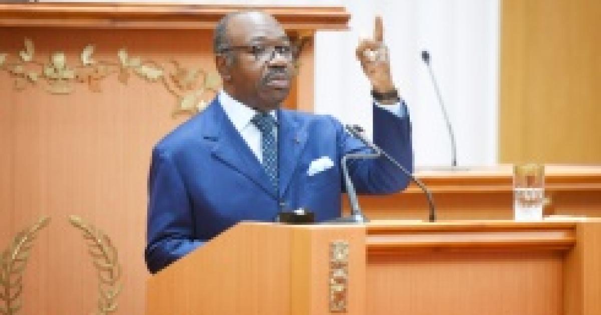 Photo diffusée par la présidence gabonaise le 25 juin 2021 du président Ali Bongo lors de son premier discours devant le Parlement depuis cinq ans