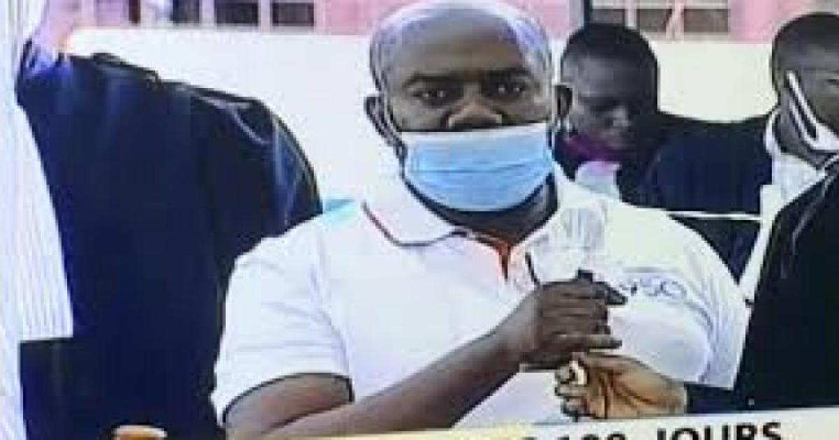 Jeannot Muhima lors du procès 100 jours