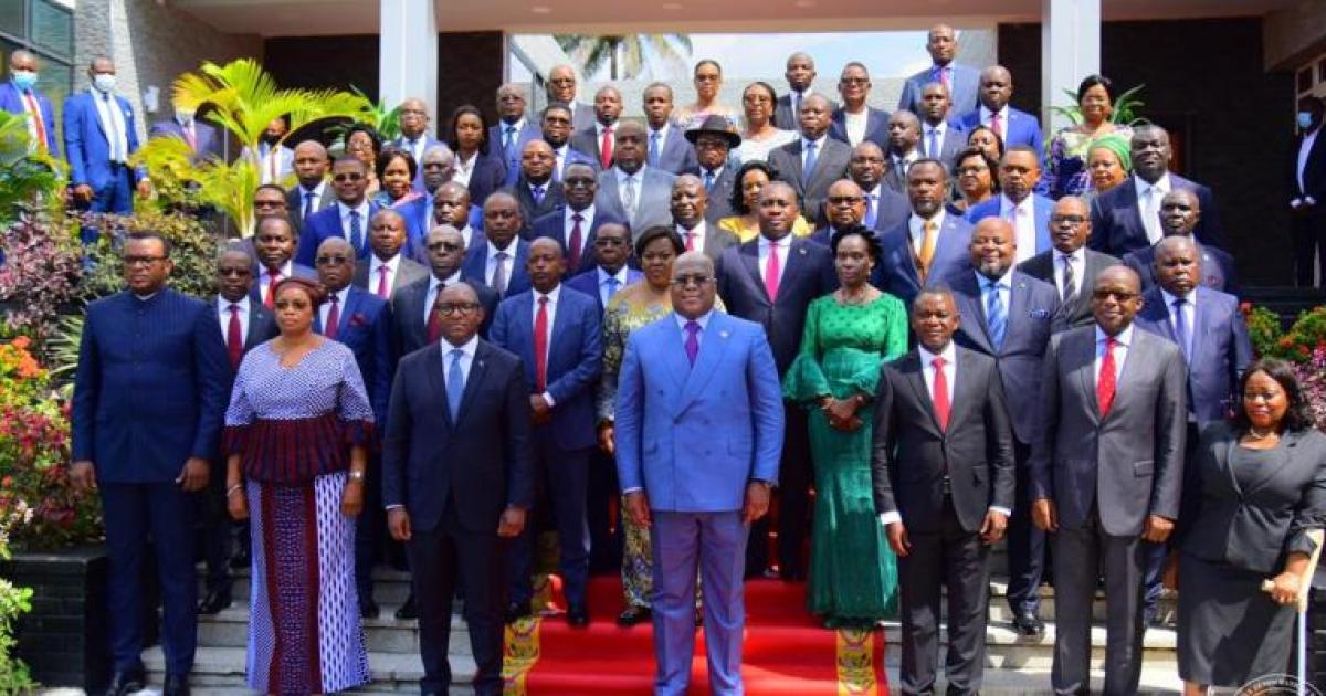 Tshisekedi avec les membres du gouvernement Sama Lukonde/Ph. droits tiers