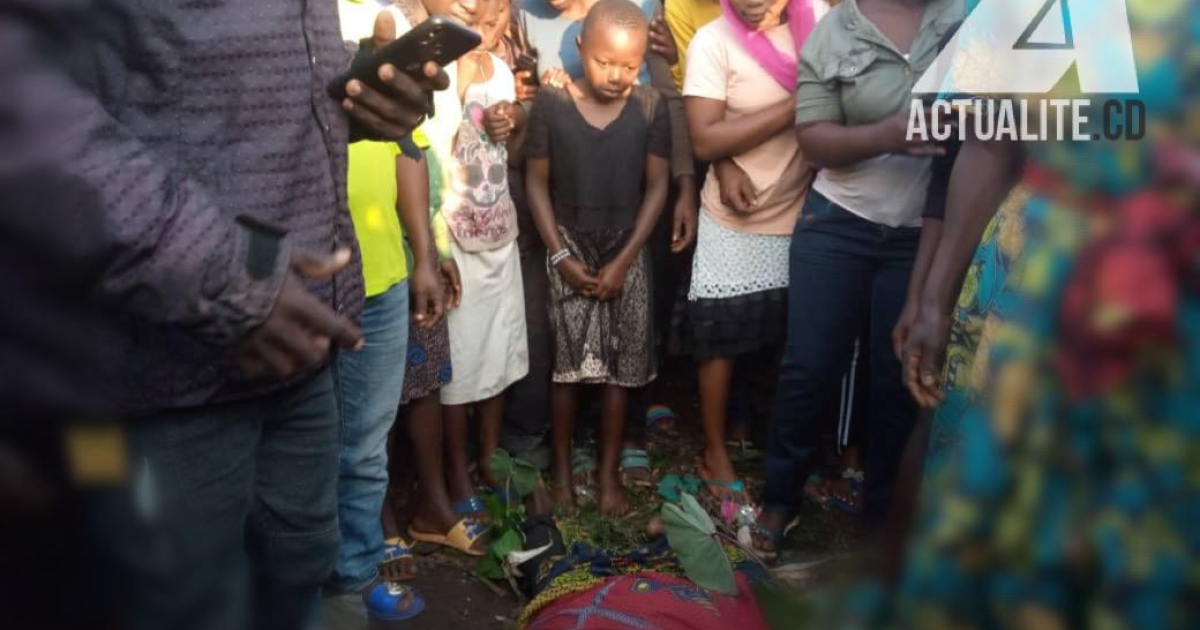 Le corps d'une victime de l'attaque ADF au quartier Rwangoma à Beni/ACTUALITE.CD 