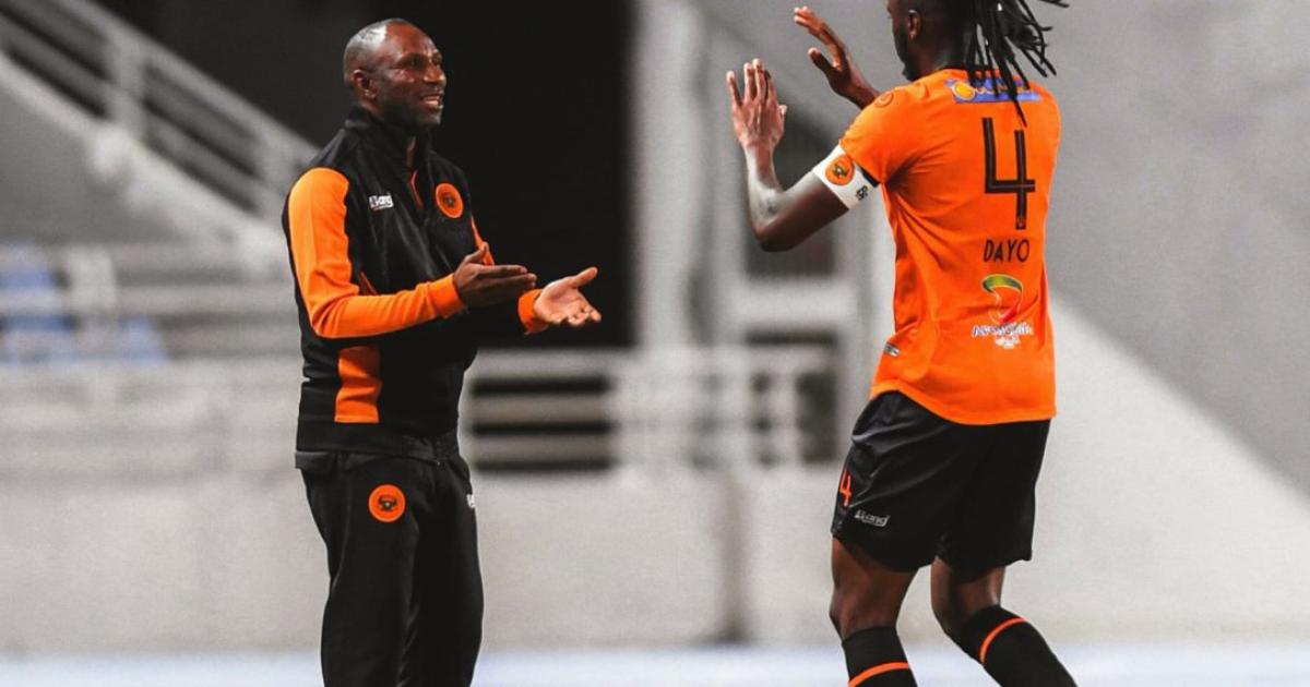 Florent Ibenge lors du match opposant la Renaissance de Berkane à Ittihad Tanger/Ph. droits tiers