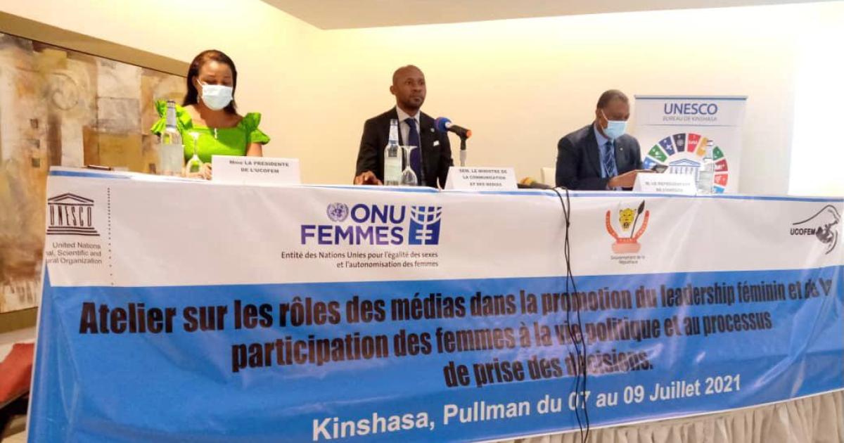 Patrick Muyaya lors de la cérémonie de lancement de l'un atelier sur « le rôle des médias/Ph. ACTUALITE.CD dans le renforcement du leadership féminin