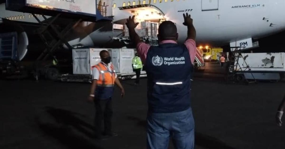 Arrivée des doses du vaccin Moderna à Kinshasa 
