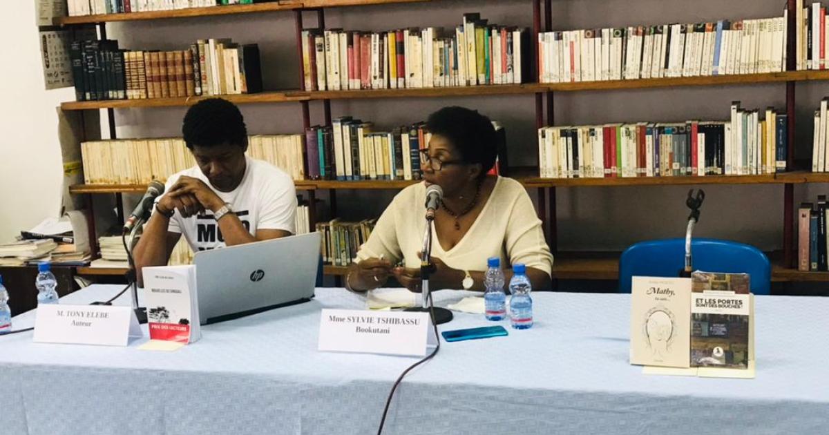 Sylvie Tshibasu et Tony Elebe, deux panelistes 