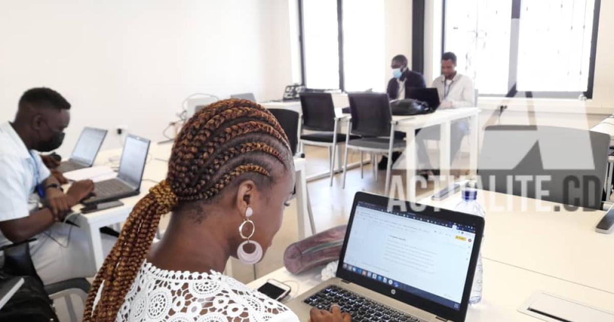 Kinshasa Digital Academy/séance de travail