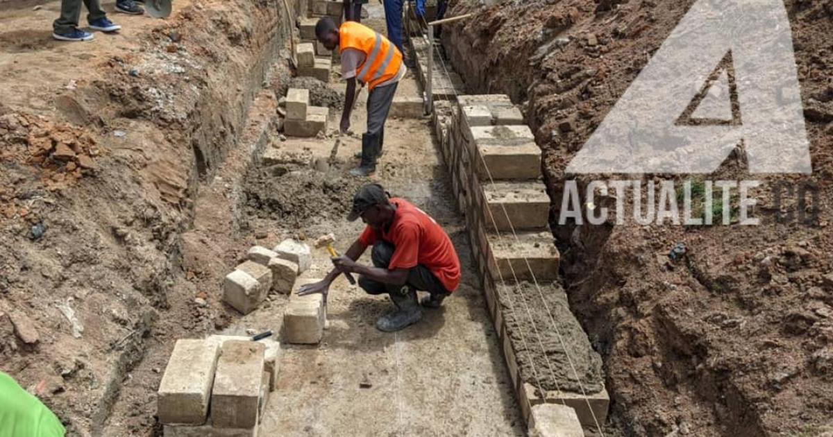 Exécution du projet de réhabilitation des routes « Tshilejelu »
