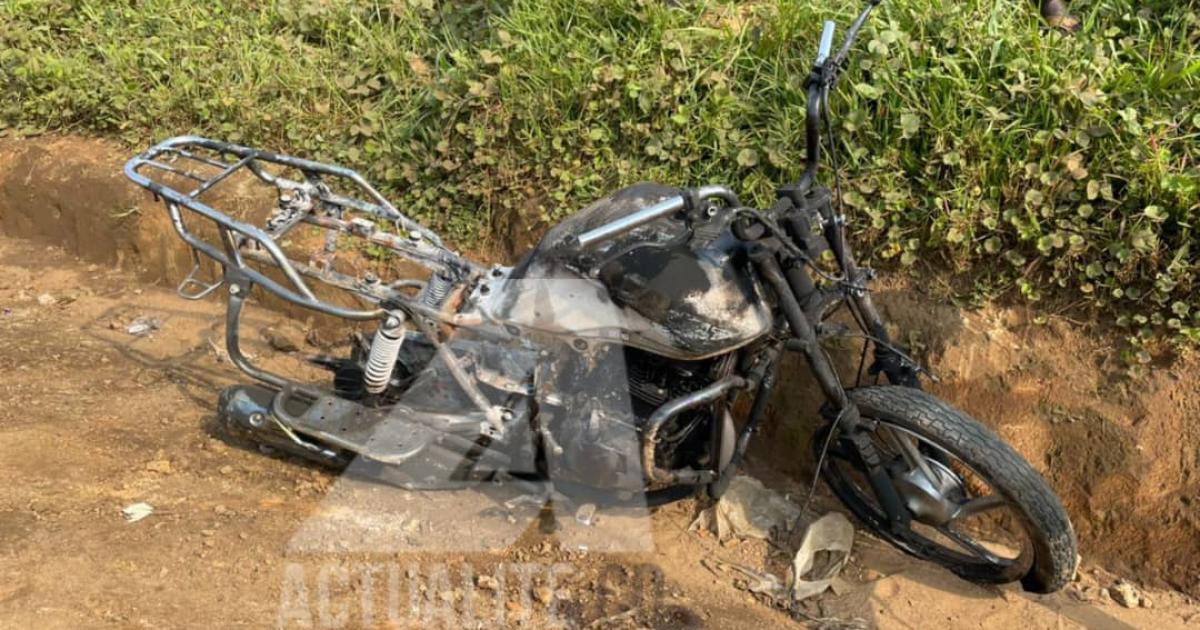 Une moto incendiée à Beni par des manifestants contre l'état de siège