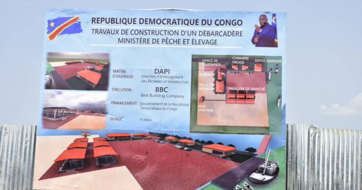 Travaux de construction d’un débarcadère à Kinkole 