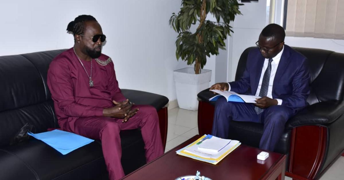 Werrason reçu par le ministre de l'industrie Julien Paluku