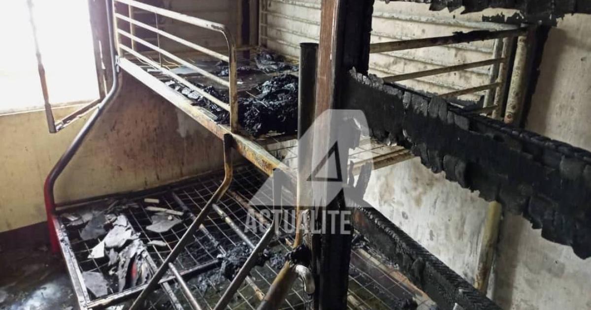 Maison incendiée à Mont-Ngafula