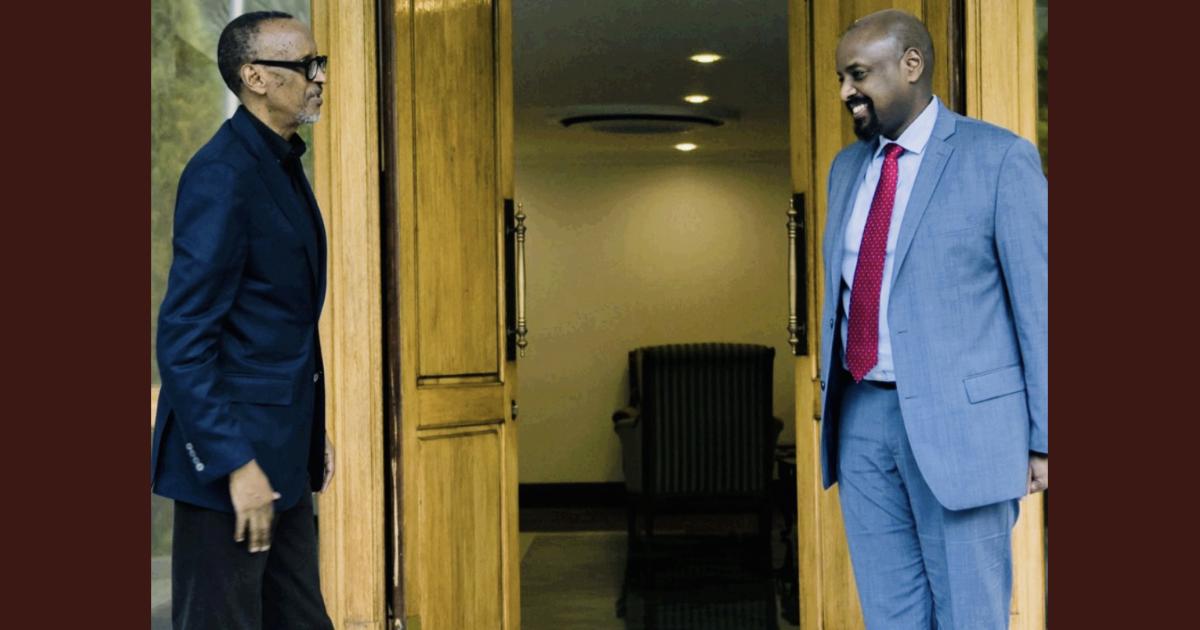 Paul Kagame et le Général Muhoozi 