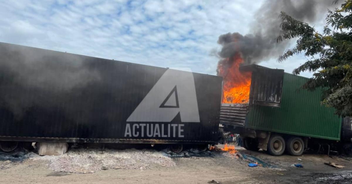 Un véhicule incendié sur la route Beni-Kasindi