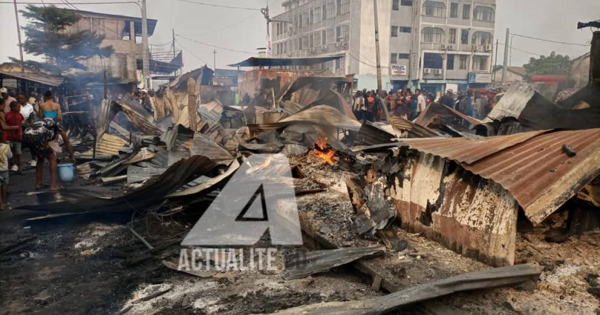 Incendie au marché Ngunza dans la commune de Kalamu 