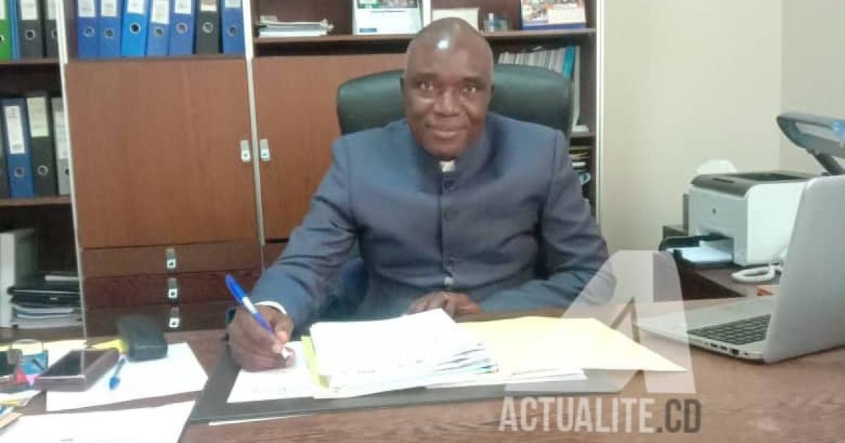 John Nkono, SG de la FEC