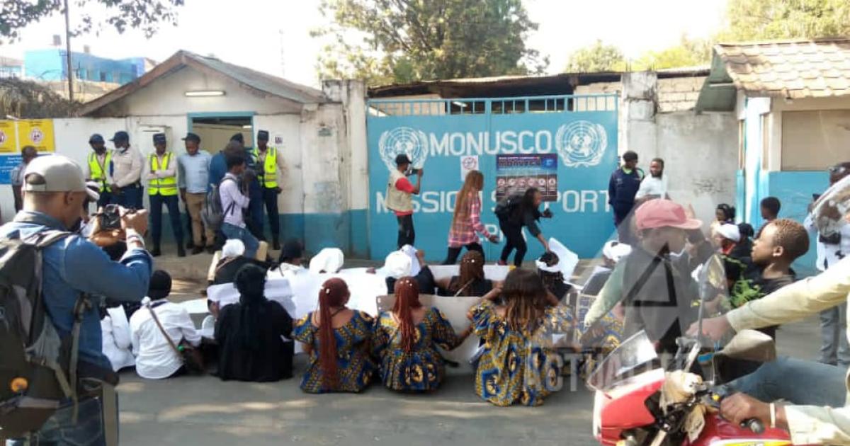 Les manifestantes devant le QG de la Monusco à Goma