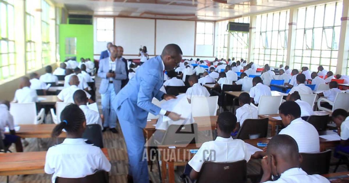 Les élèves pendant l'ENAFEP à Bukavu