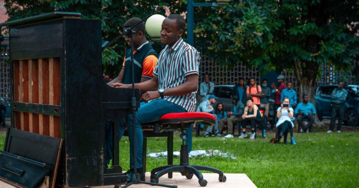 Festival Pianos