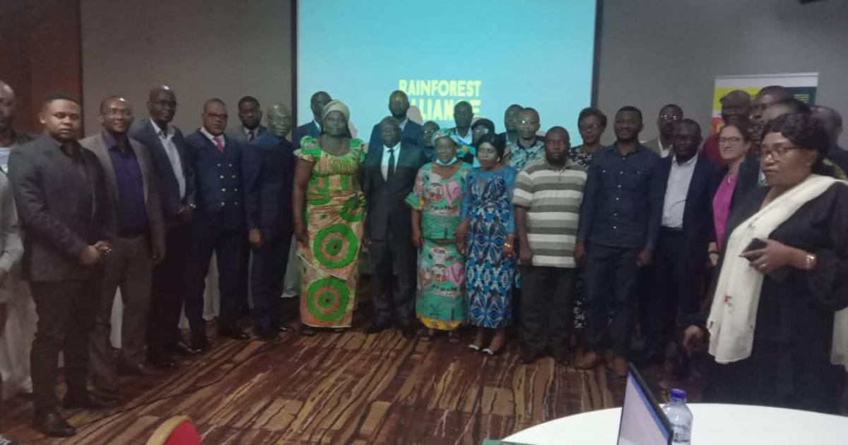 Les participants à l'atelier de Rainforest Alliance 