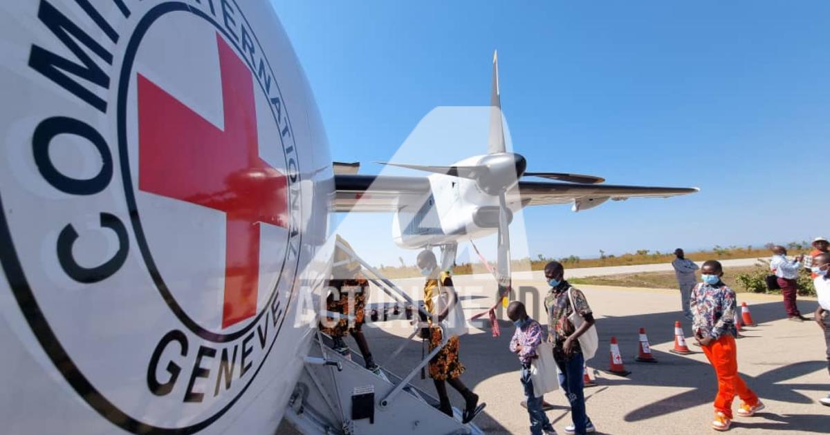 Opération de réunification familiale organisée par le CICR