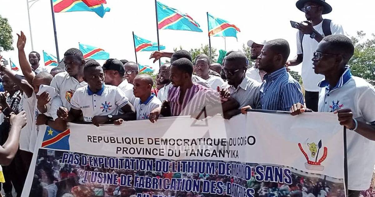 Les jeunes de Kalemie en pleine marche pacifique 