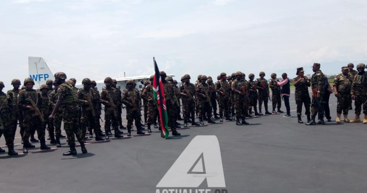 Des militaires kenyans à l'aéroport de Goma