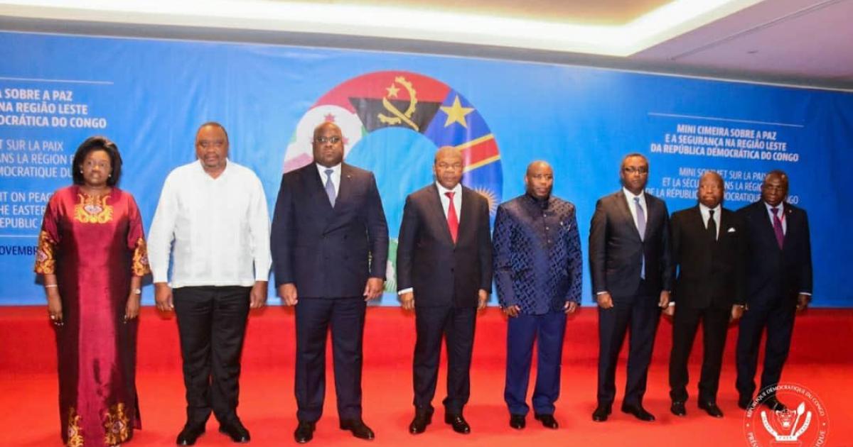Félix Tshisekedi et les participants du mini-sommet de Luanda
