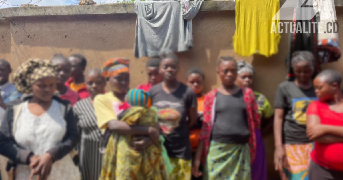 Les ex-otages des ADF