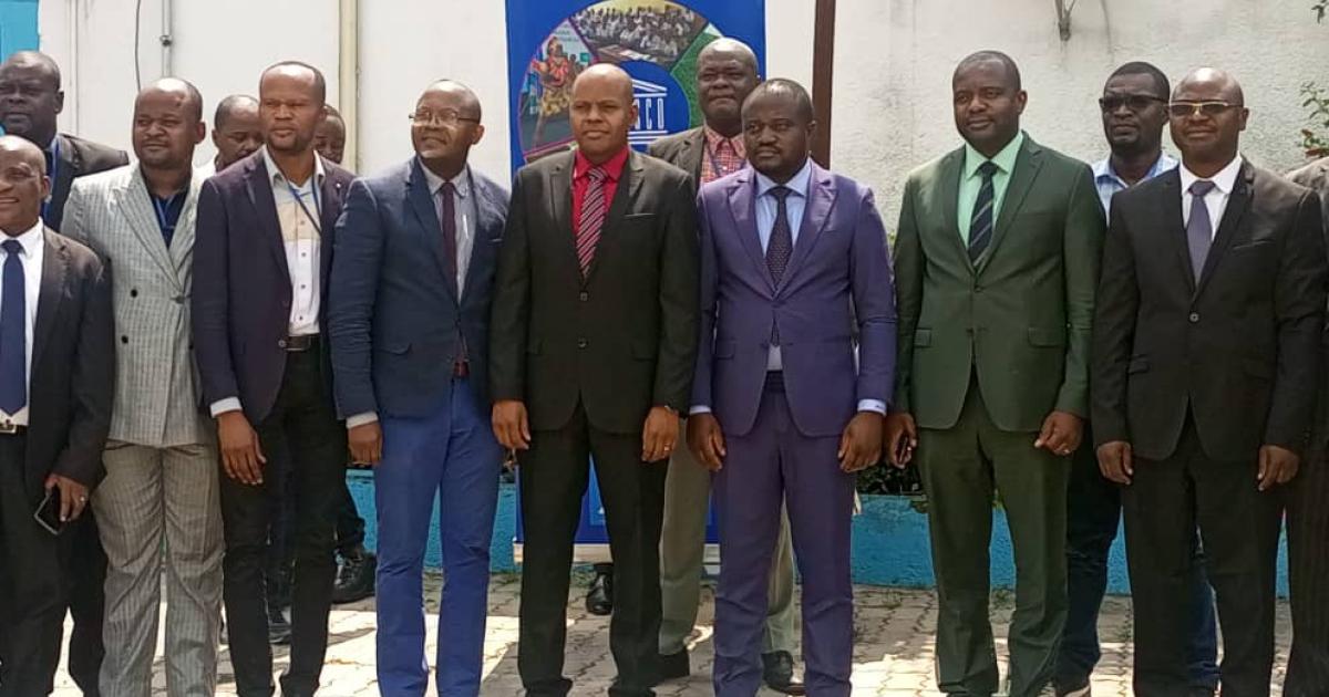 Les participants à l'atelier avec le ministre Muhindo Nzangi 