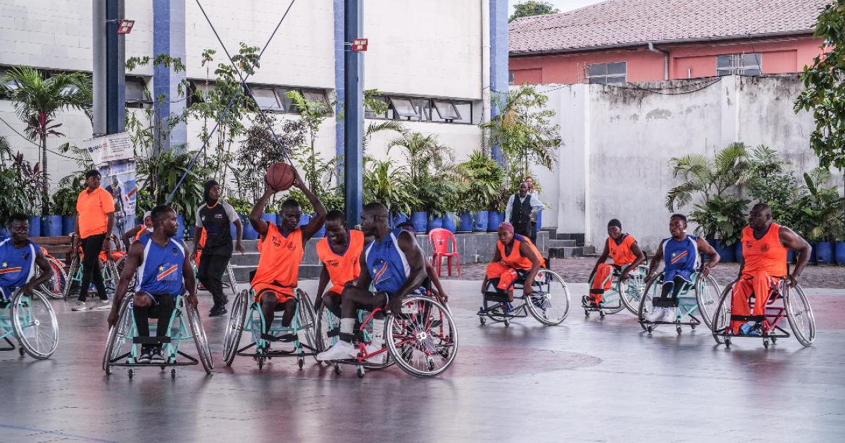 basketball sur fauteuil rouan