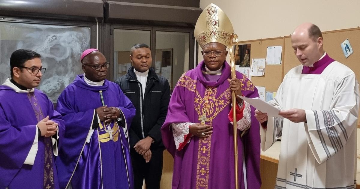 Cardinal Ambongo, prenant possession de Saint Gabriel Archange, l'église de son titre cardinalice
