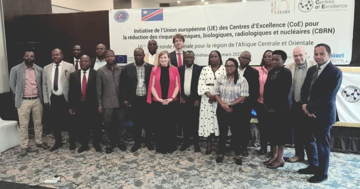 Les participants à la 16e table ronde sur la réduction des risques CBRN
