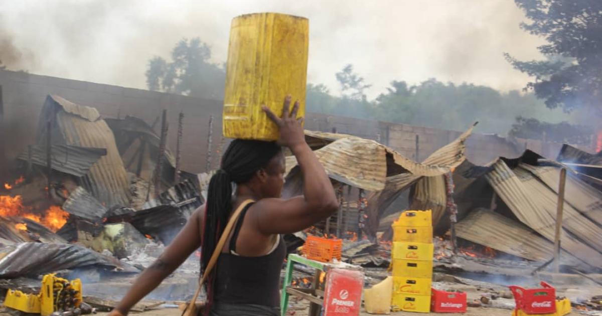Illustration. Incendie du Beach SEP CONGO à Boma