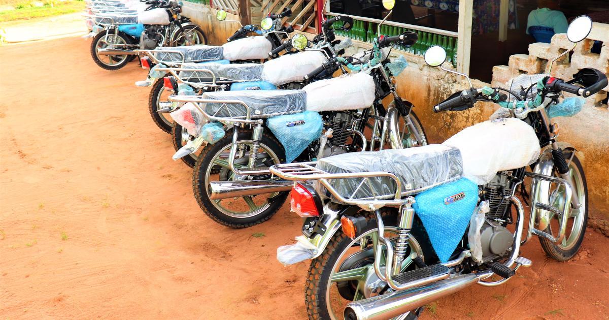 Le lot de motos neuves pour les lauréats de Yaligimba