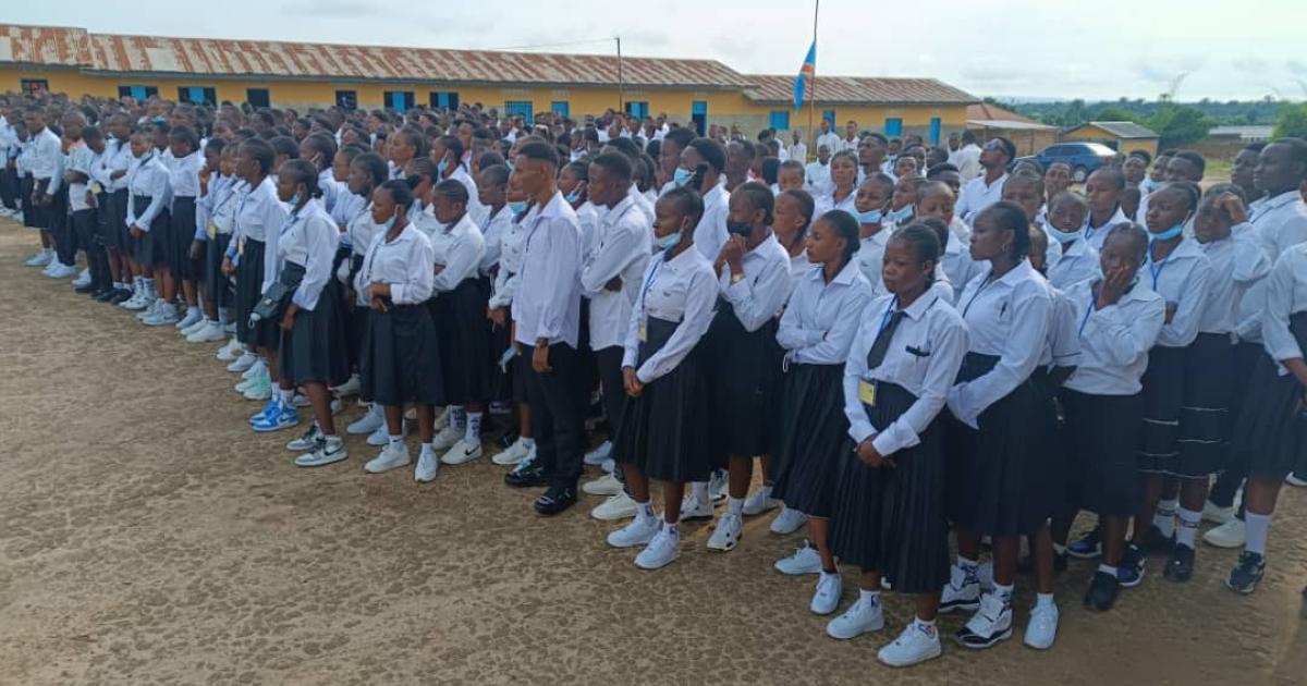 Les finalistes de l'Exetat 2023 du Centre Mbanza-Ngungu 8 (Institut Loma)